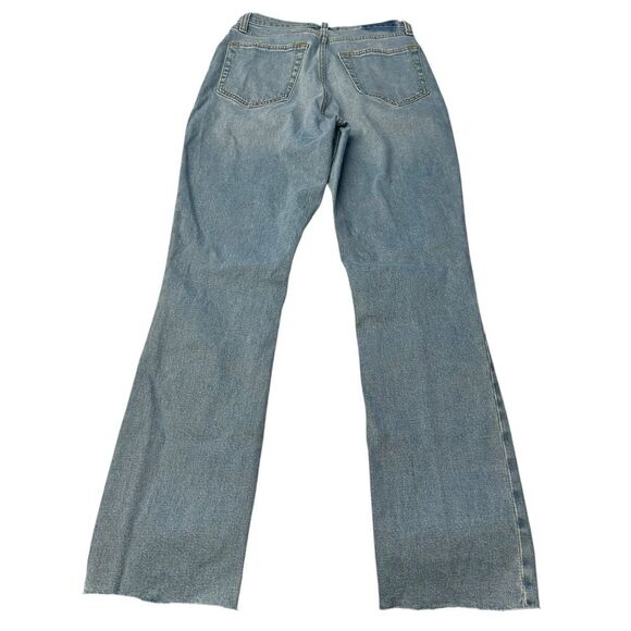 Abercrombie & Fitch 4 Asymmetrical Button Ultra High Rise Straight Leg 90s Jean - Picture 3 of 15